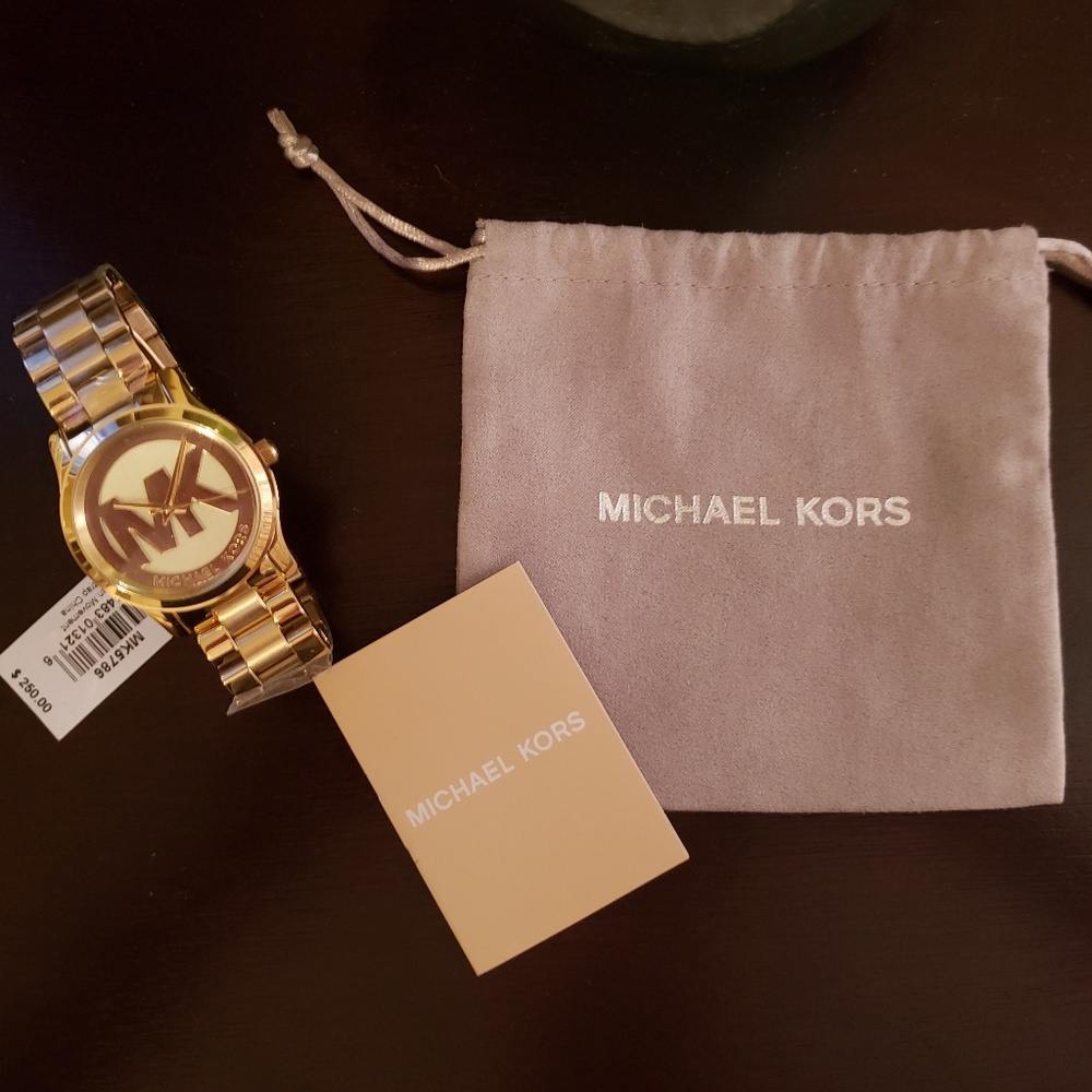 SOLD! NWT MICHAEL KORS Stainless Steel Watch - Picture 3 of 8
